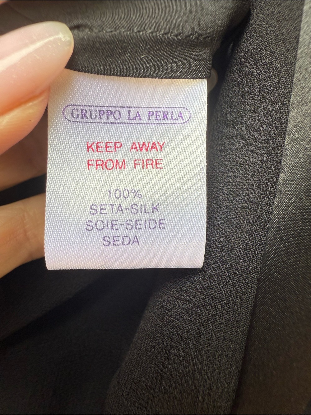 La Perla Silk Long Robe in Black - Picture 10 of 16